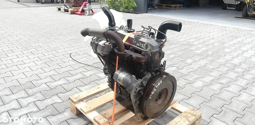 SILNIK ISEKI E3CC E3CD 1,363L 19,12 kW 12 500 zł netto - 5