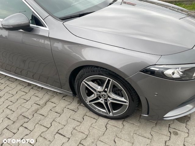 Mercedes-Benz Klasa A 180 d AMG Line 8G-DCT - 16