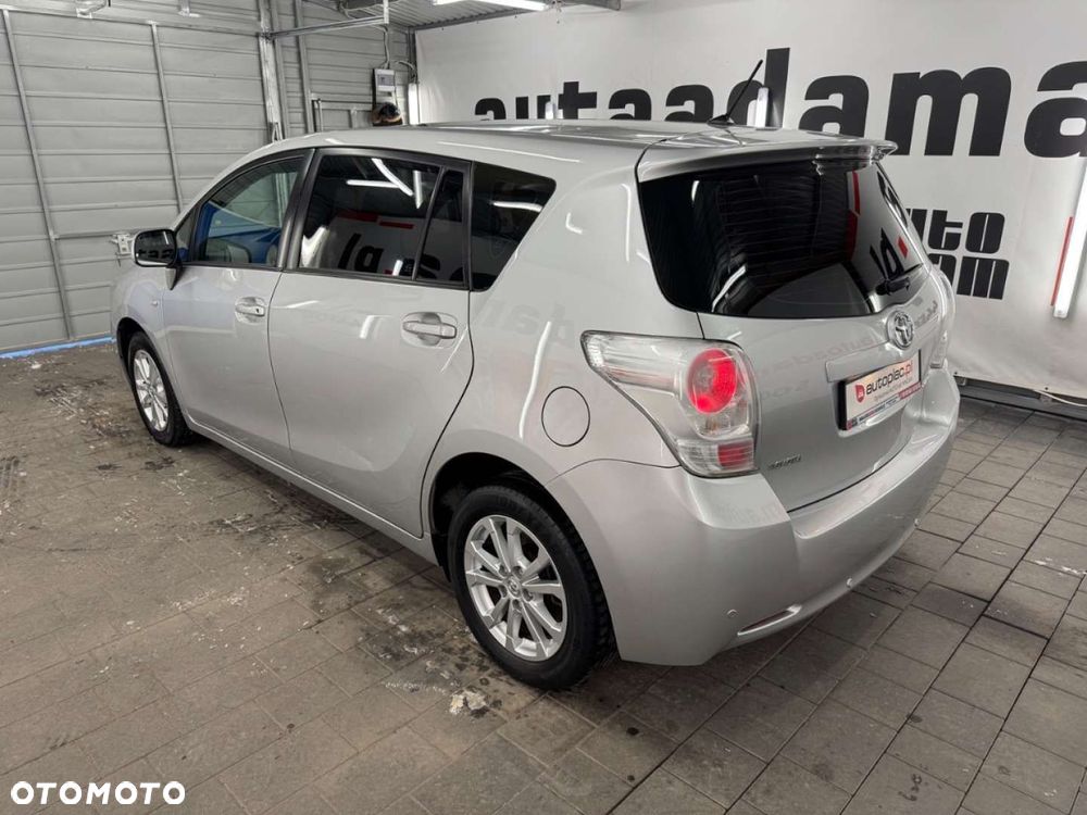 Toyota Verso - 6