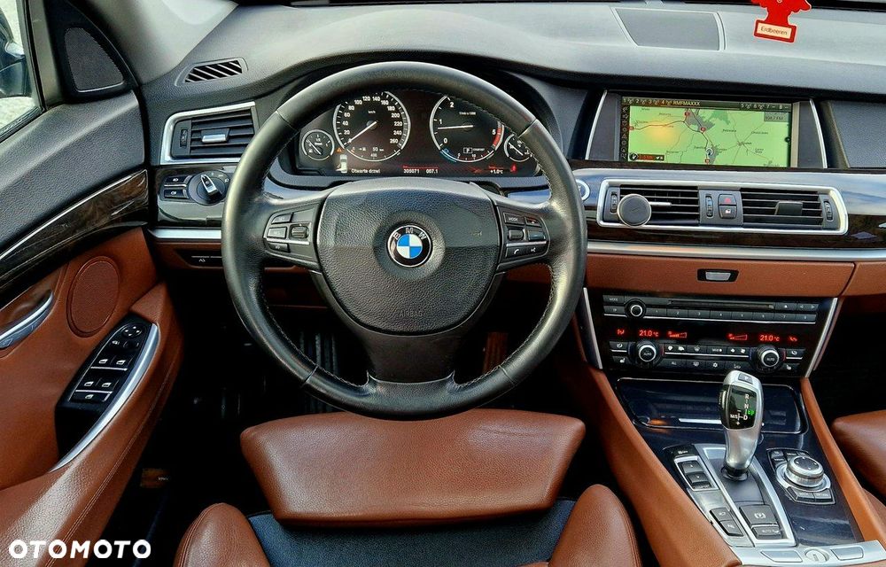 BMW 5GT 530d - 32