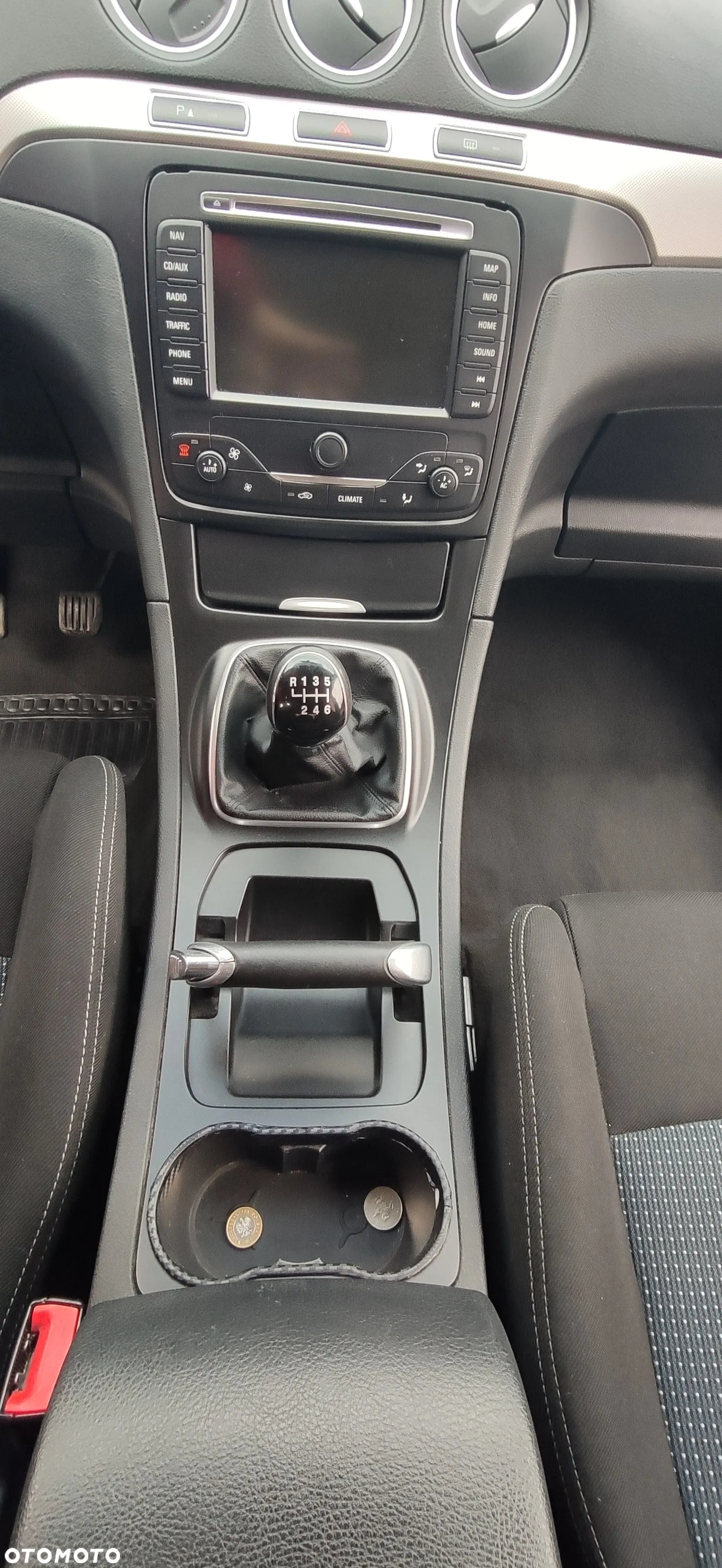 Ford S-Max - 27