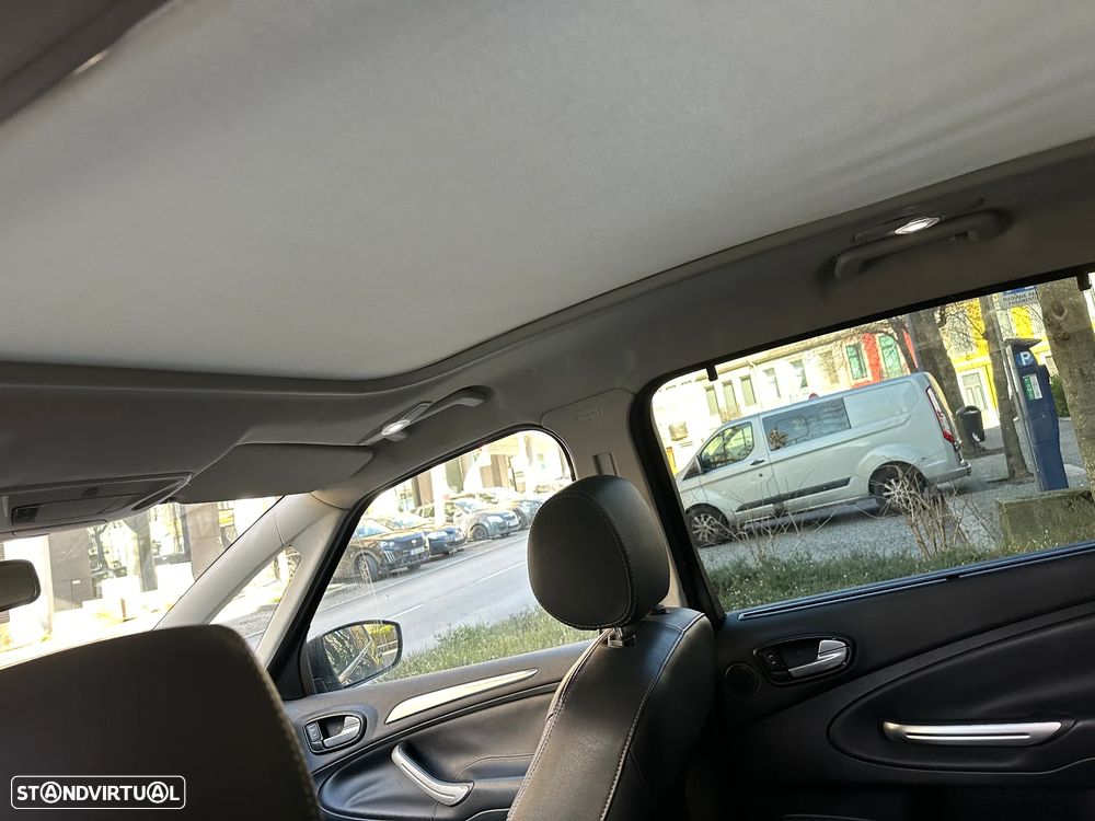 Ford S-Max 2.0 TDCi Titanium 7L Aut.149g - 19