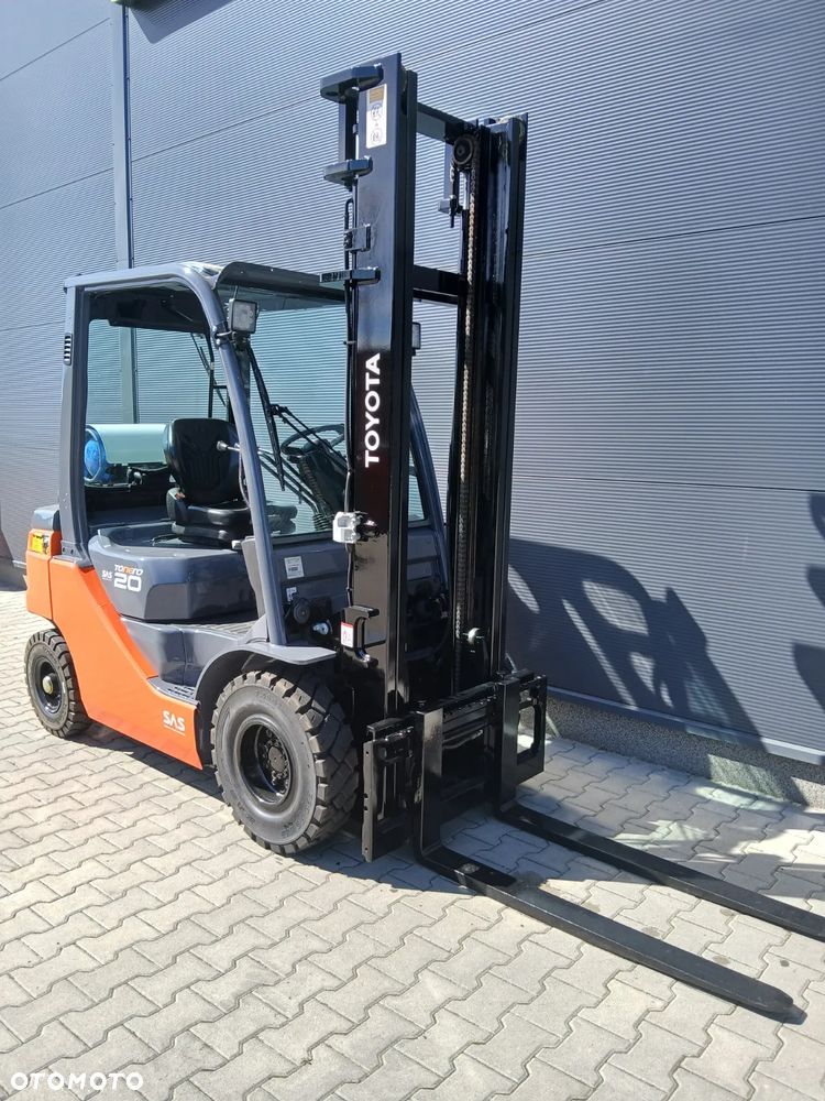 Toyota 02-8FGF20 - 4