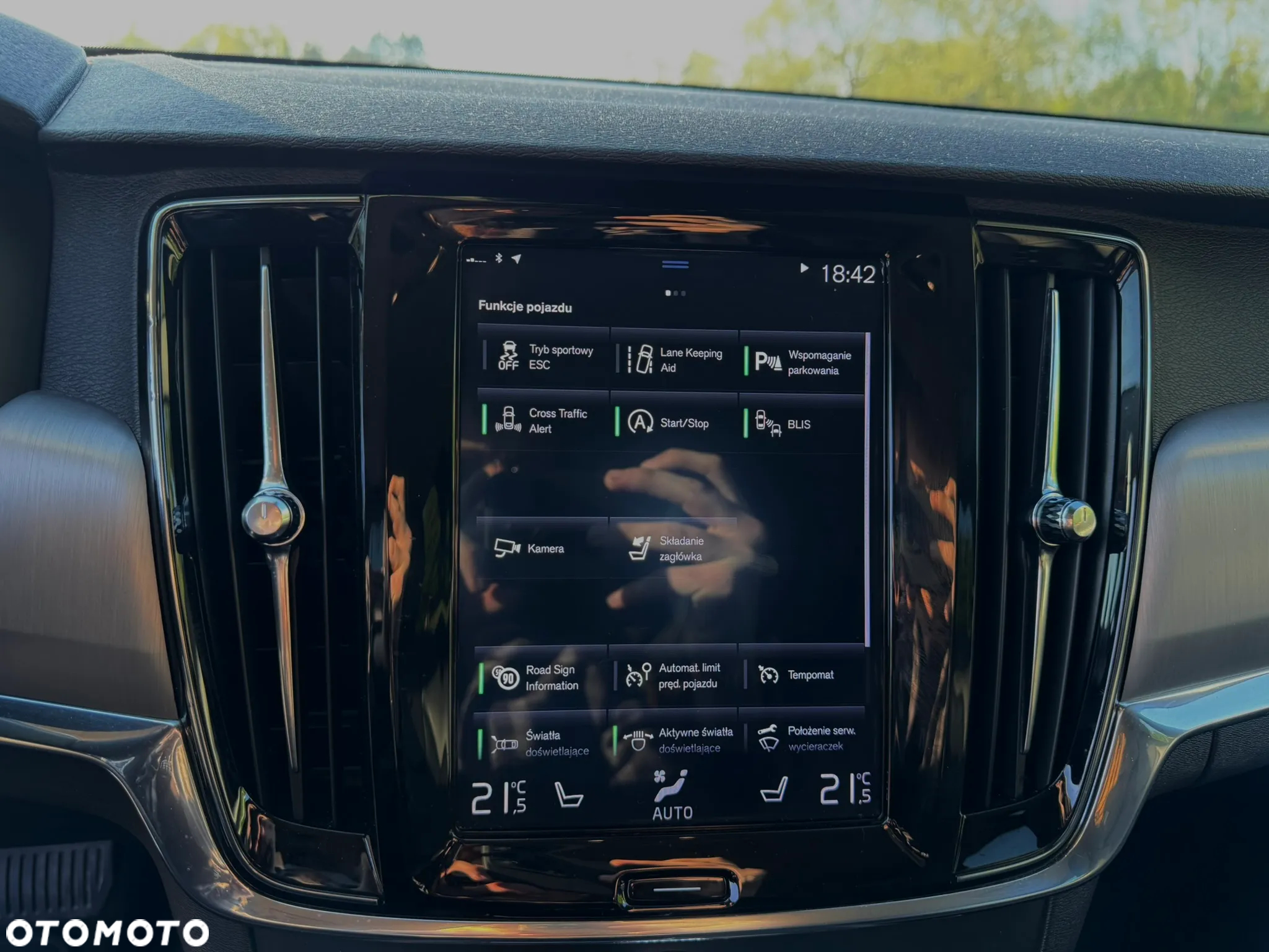 Volvo V90 T4 Geartronic Momentum Pro - 21