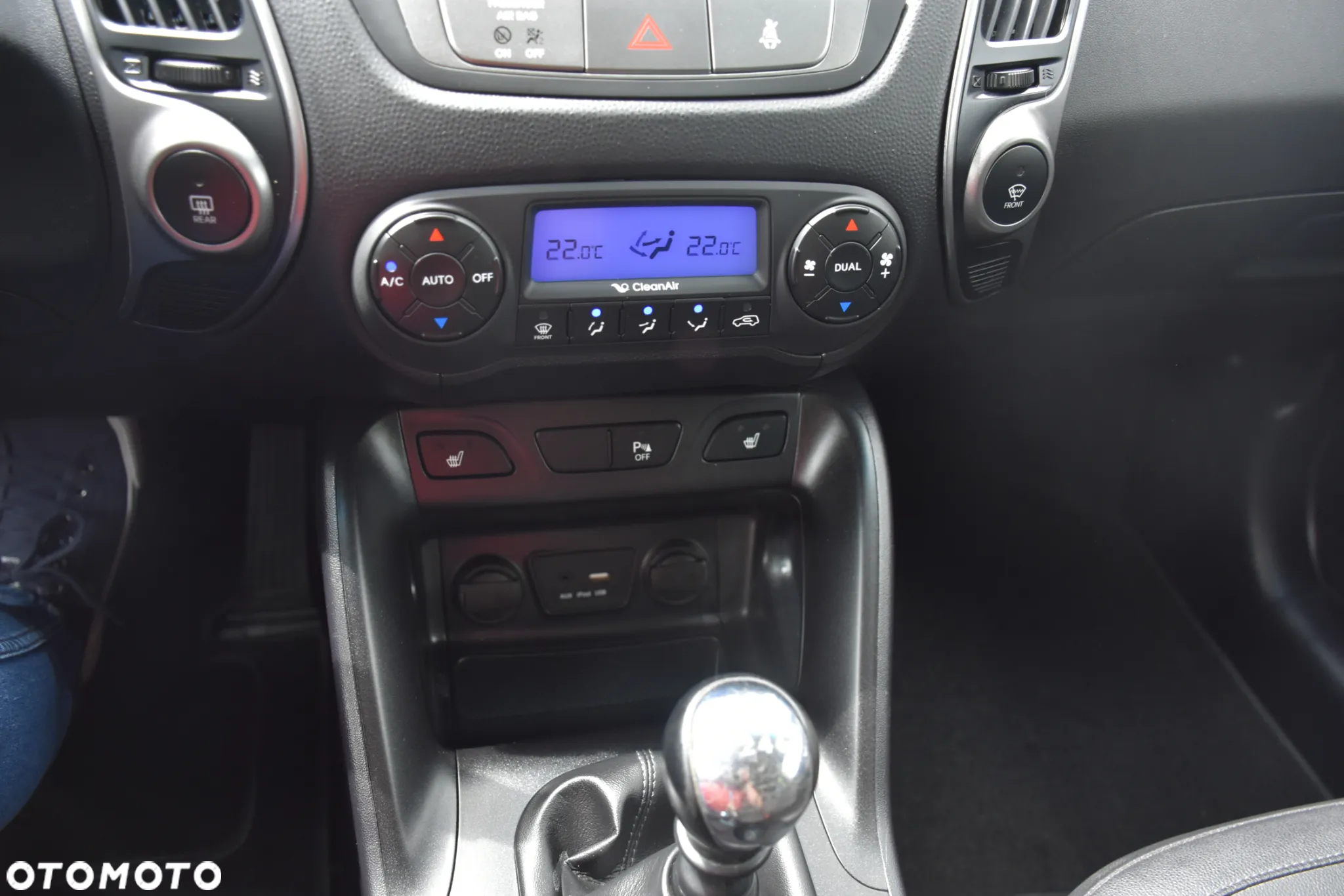 Hyundai ix35 1.6 GDI Premium 2WD - 24