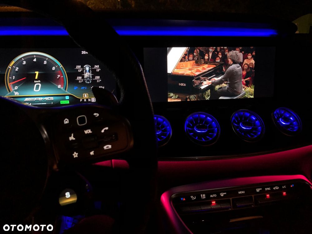 Mercedes-Benz AMG GT 43 4-Matic+ - 31