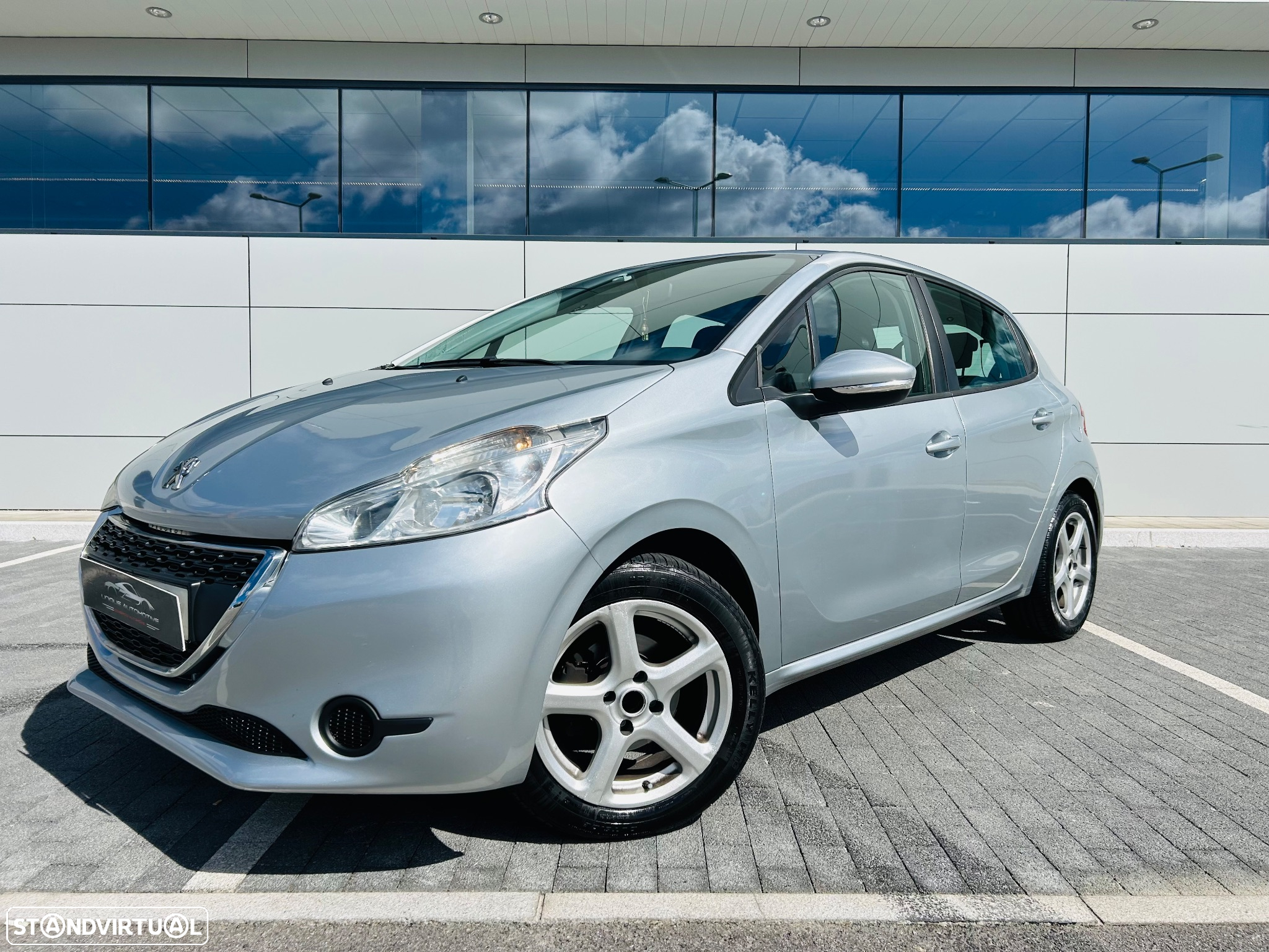 Peugeot 208 1.4 HDi Active - 3