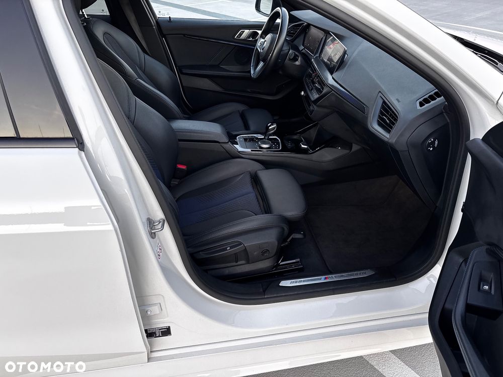 BMW Seria 1 120d Sport-Aut M Sport - 28