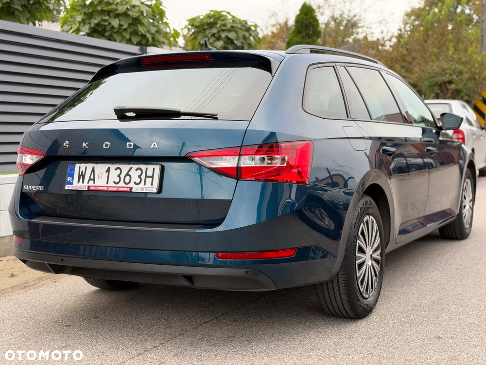 Skoda Superb 2022 photo 4