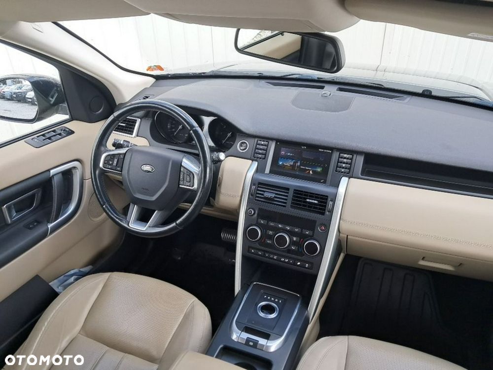 Land Rover Discovery - 12