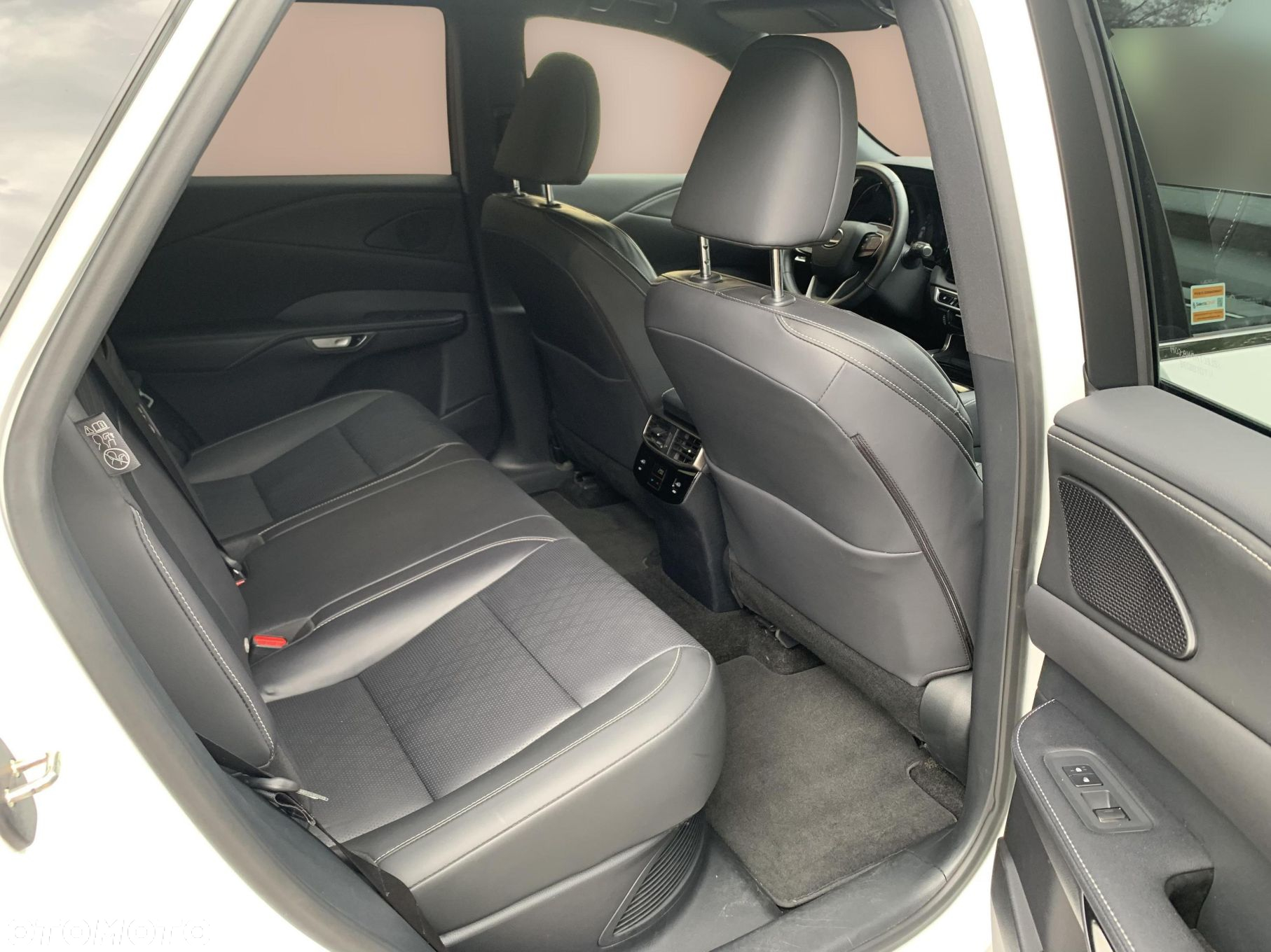 Lexus RX 350h F Sport Design - 19