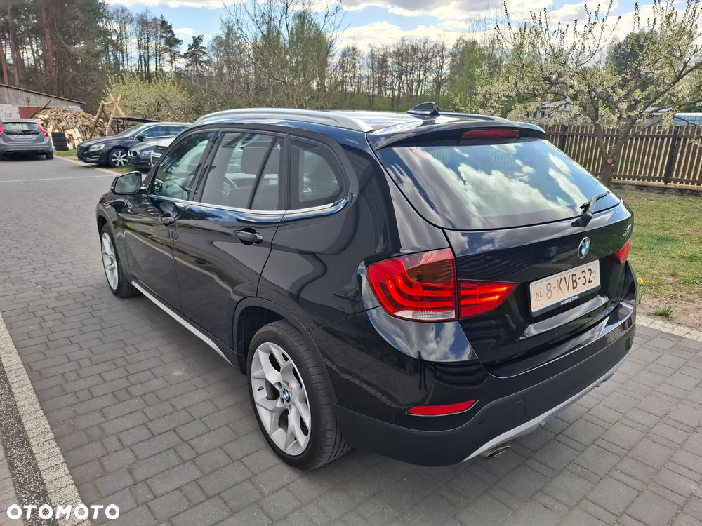 BMW X1 sDrive16d xLine - 6