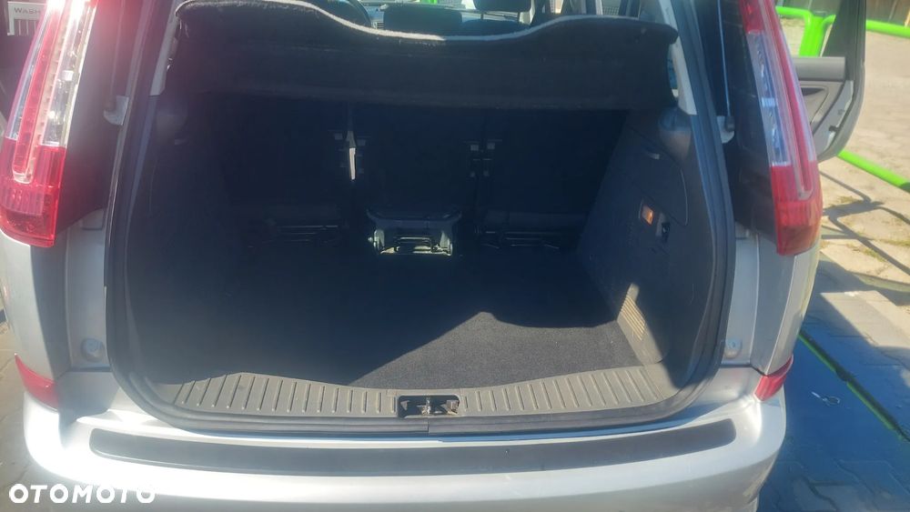 Ford C-MAX 1.8 Silver X - 11