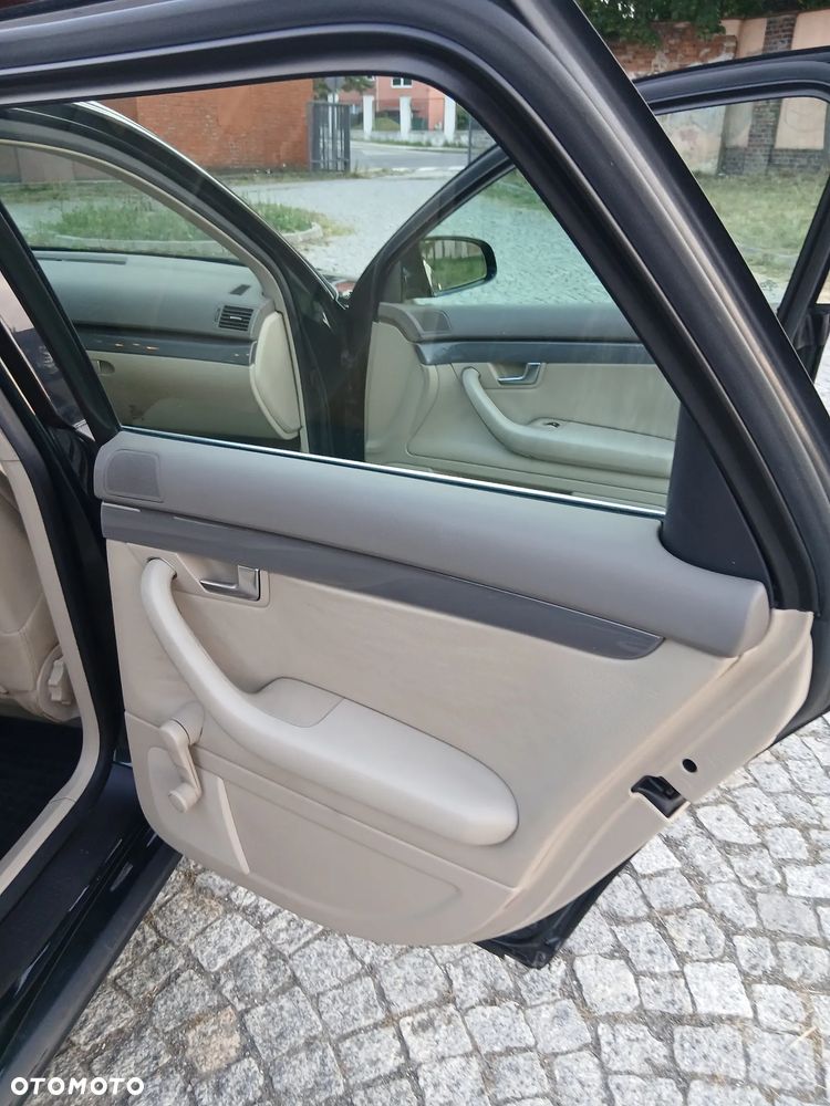 Audi A4 Avant 1.8 T multitronic - 10