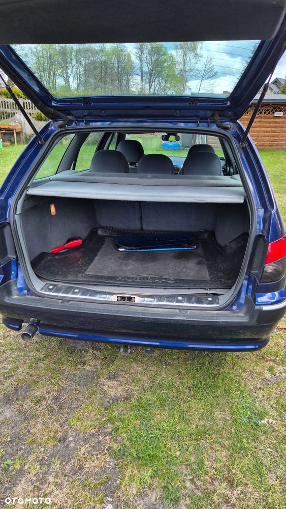 Peugeot 406 - 4