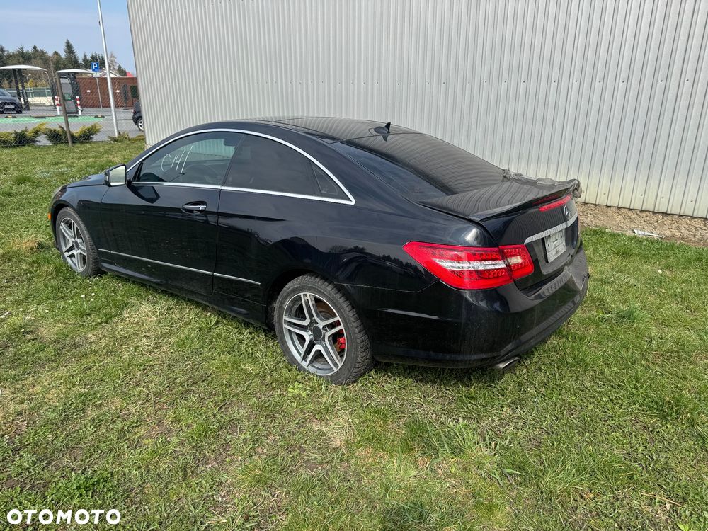 Mercedes-Benz Klasa E - 8