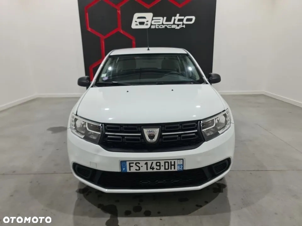 Dacia Sandero SCe 75 Essential - 3