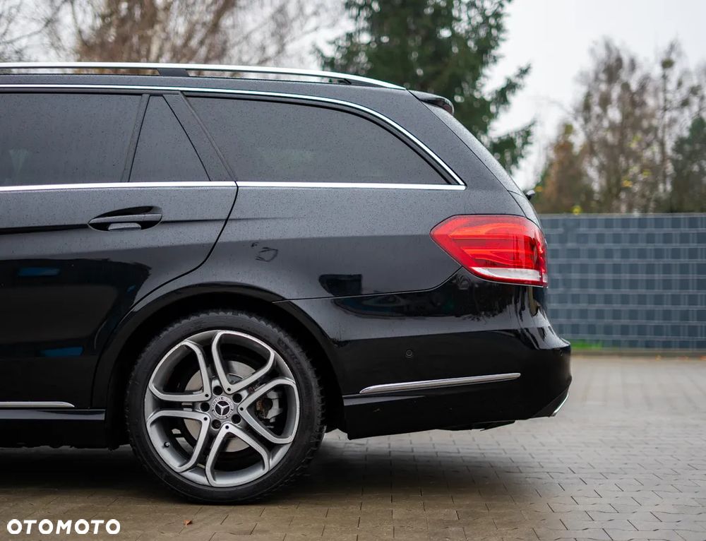 Mercedes-Benz Klasa E - 14