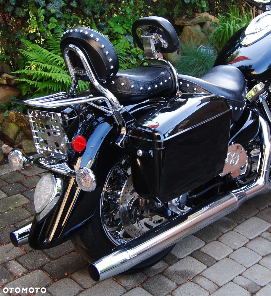 Yamaha Road Star - 17