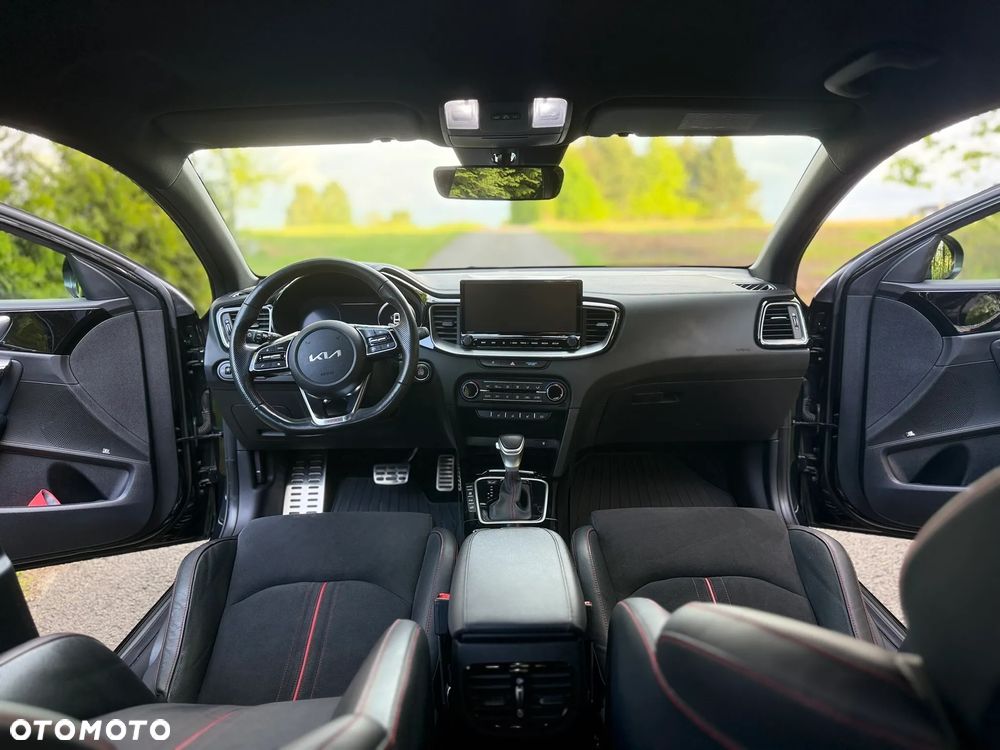 Kia ProCeed - 9