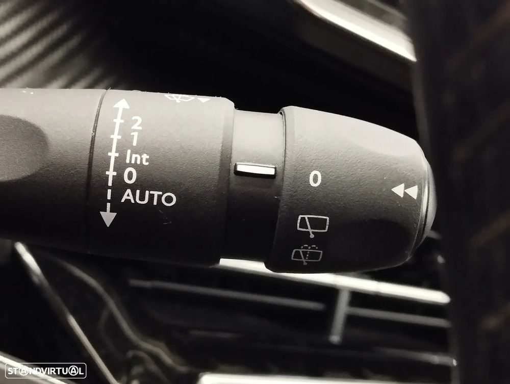 Peugeot 2008 1.5 BlueHDi Active Pack - 21