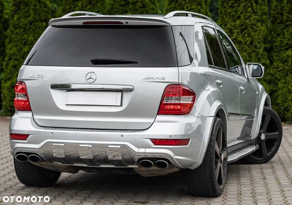 Mercedes-Benz ML 63 AMG 4Matic 7G-TRONIC 10th Anniversary - 4