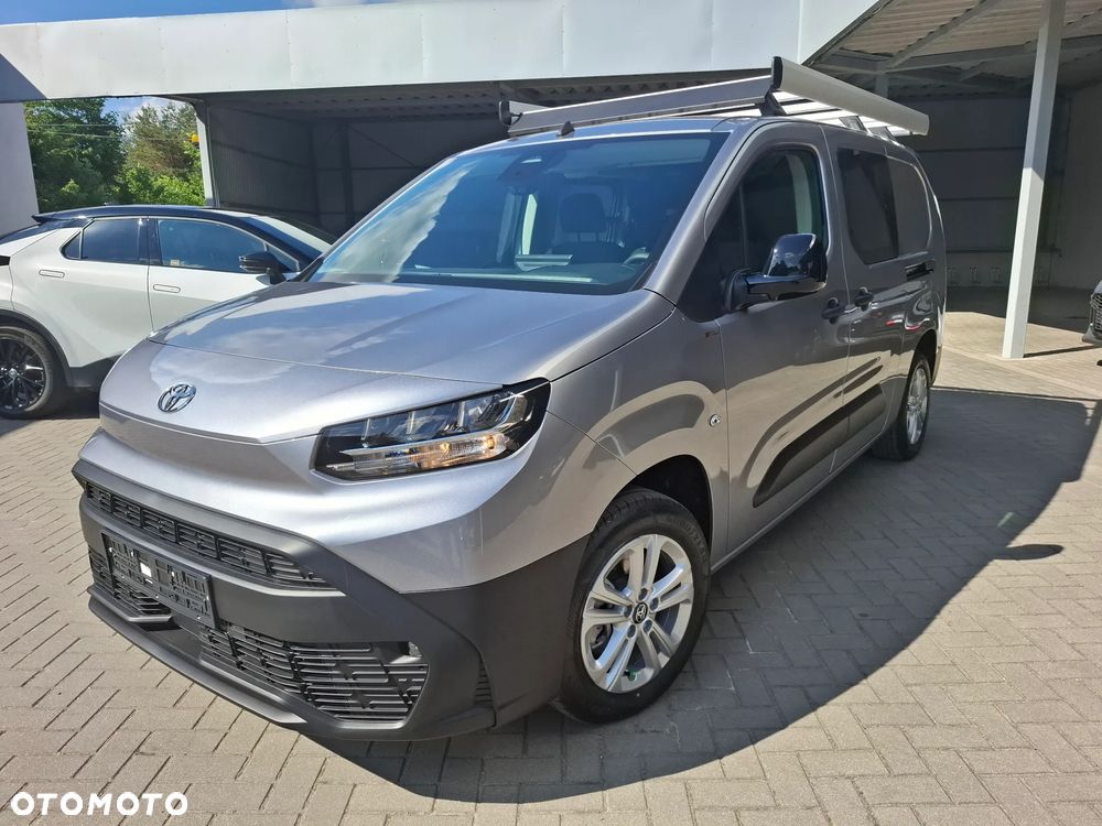 Toyota Proace City - 37