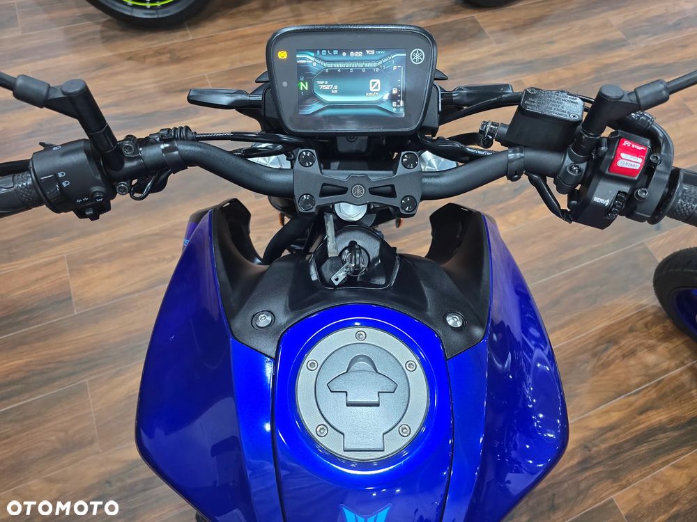Yamaha MT - 19