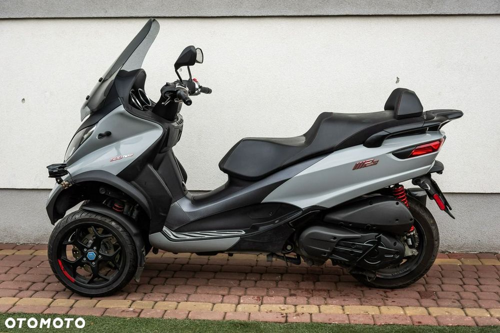 Piaggio MP-3 - 6