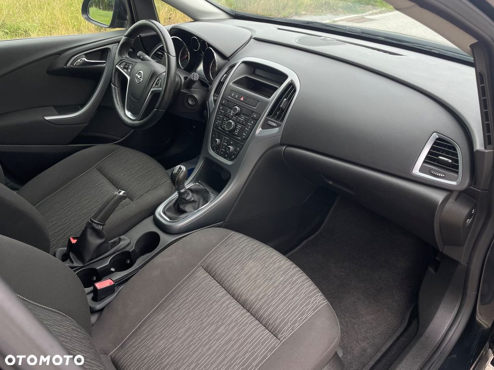 Opel Astra 1.4 Turbo Innovation - 14
