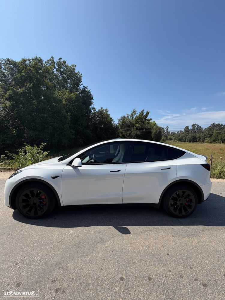 Tesla Model Y Long Range Tração Integral - 10