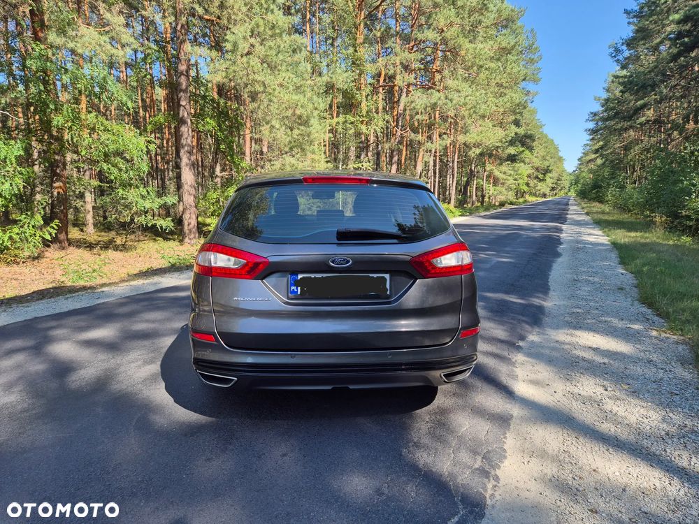 Ford Mondeo SW 2.0 TDCi S&S PowerShift-Aut Titanium - 4