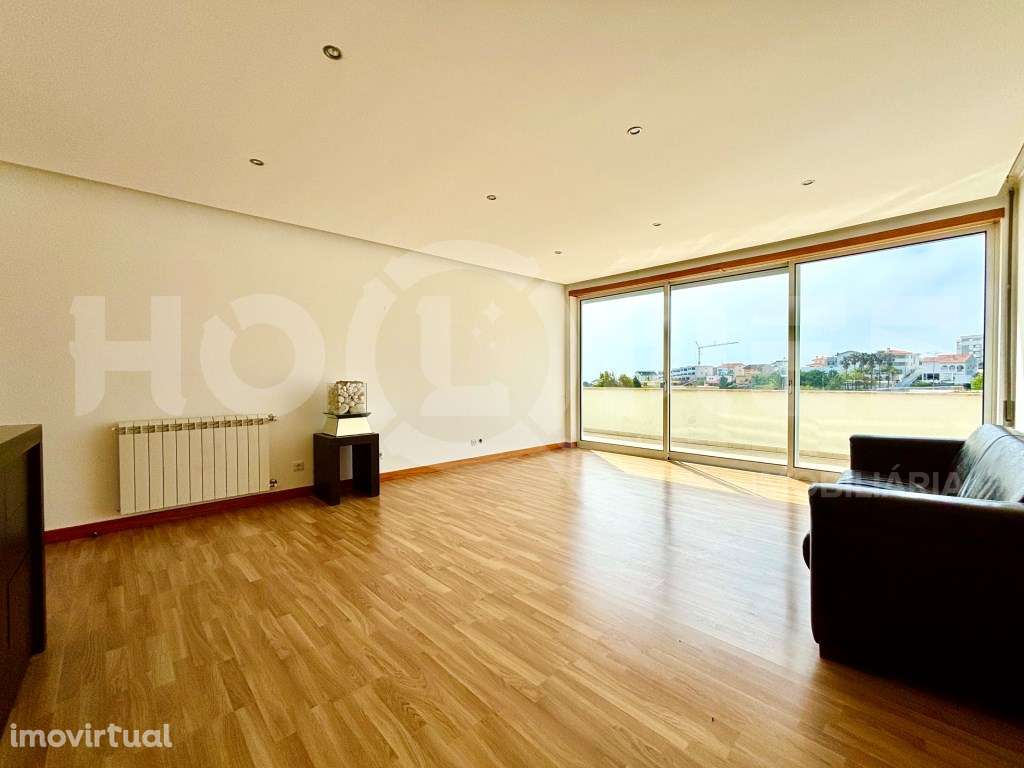 Apartamento T3 | Vista Mar | Jardim Privativo | Varanda | Suite - Grande imagem: 4/34
