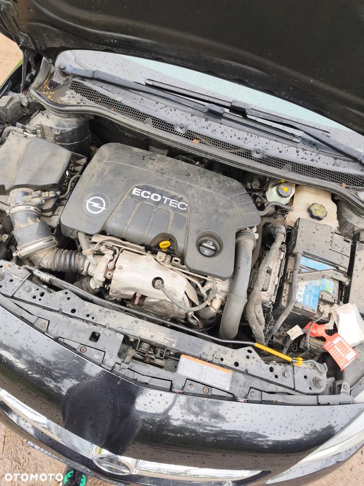 Opel Astra 1.6 CDTI Cosmo - 27