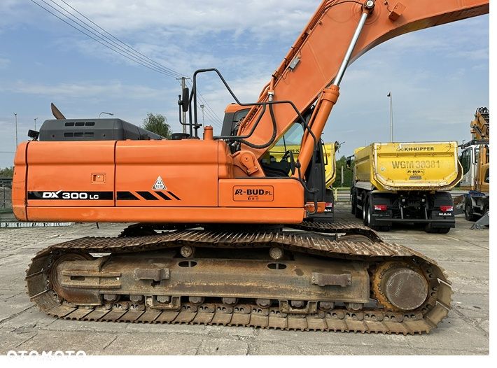Doosan DX 300 LC-3 - 10