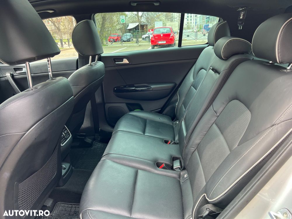 Kia Sportage 1.6 T-GDI 7DCT 4x4 GT Line - 12