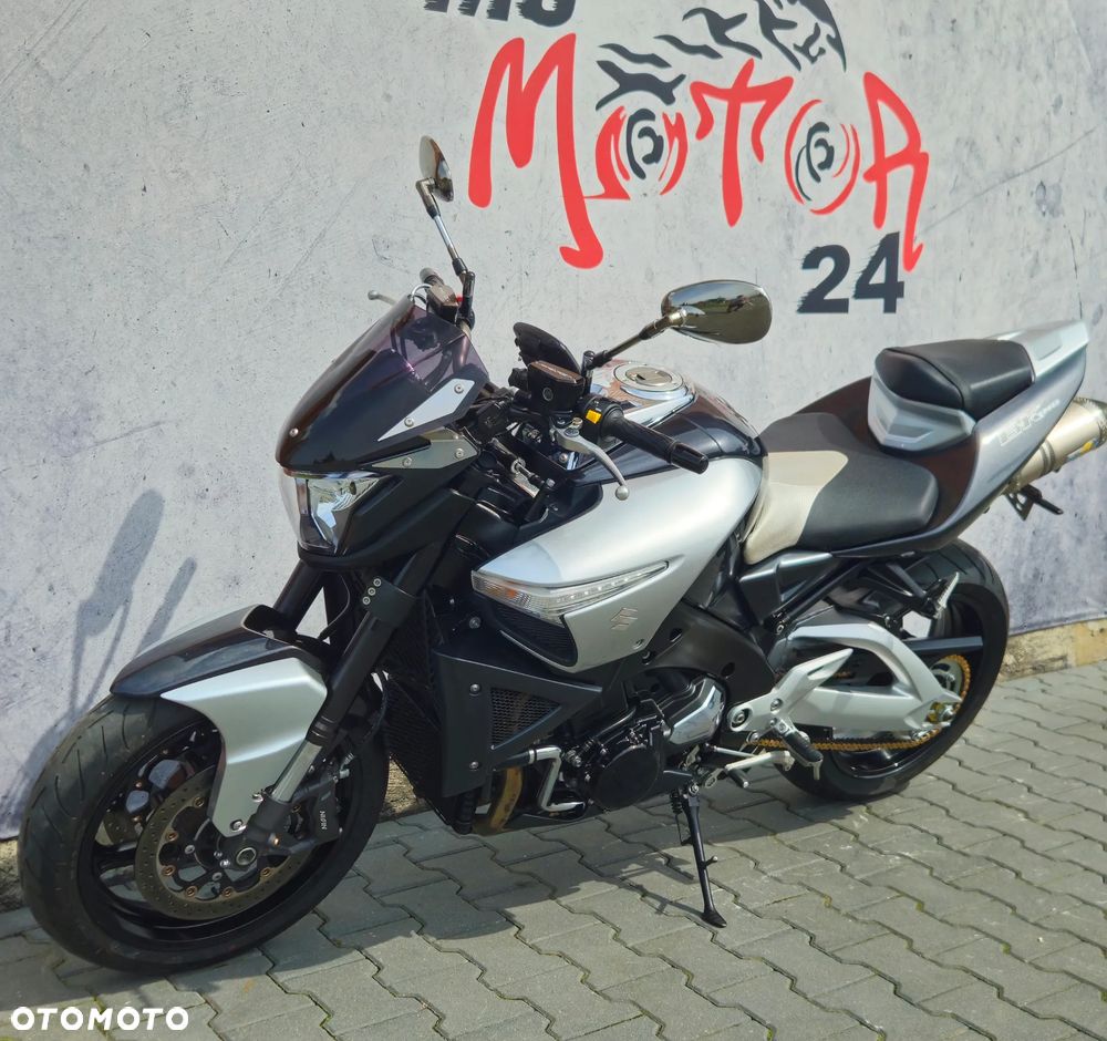 Suzuki GSX - 9