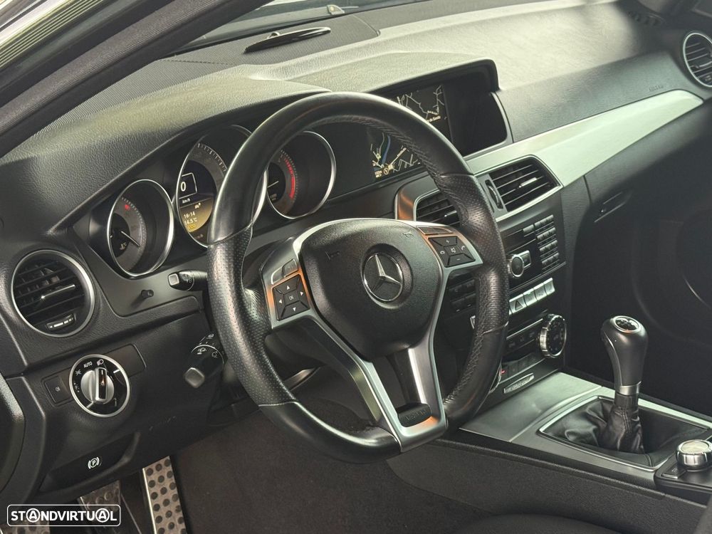 Mercedes-Benz C 220 BlueTEC AMG Line - 36