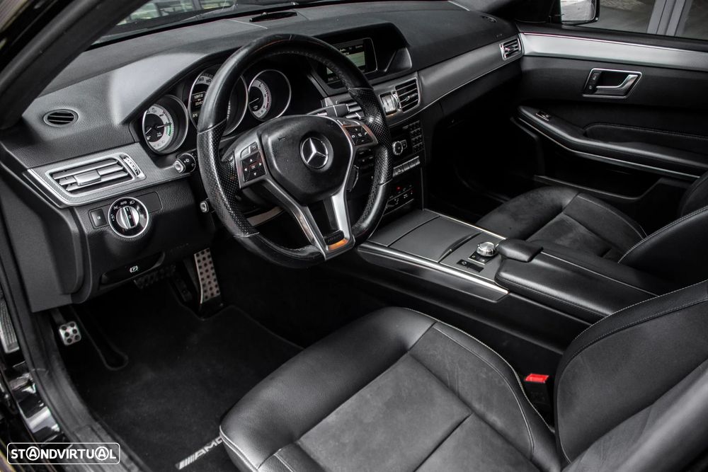Mercedes-Benz E 300 Bluetec Hybrid Avantgarde - 25