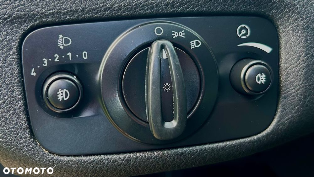 Ford Mondeo 1.6 Trend - 9