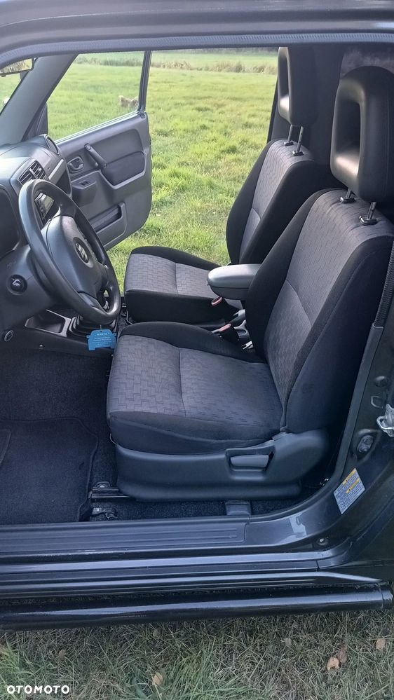 Suzuki Jimny - 13