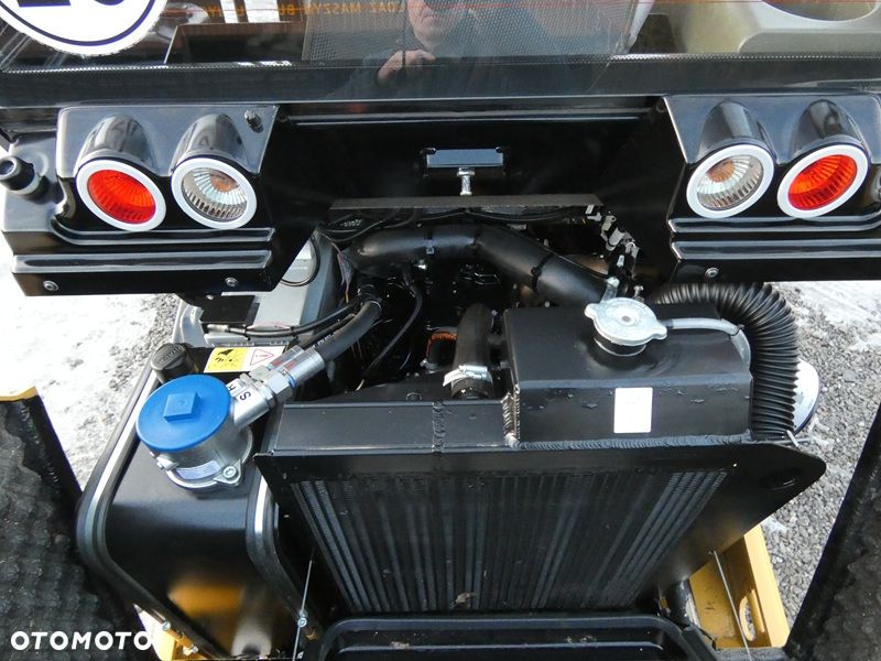 Zeppelin ZL25 ( Atlas AR320 ) 2024r / Powystawowa z Niemiec / Miniładowarka / - 16