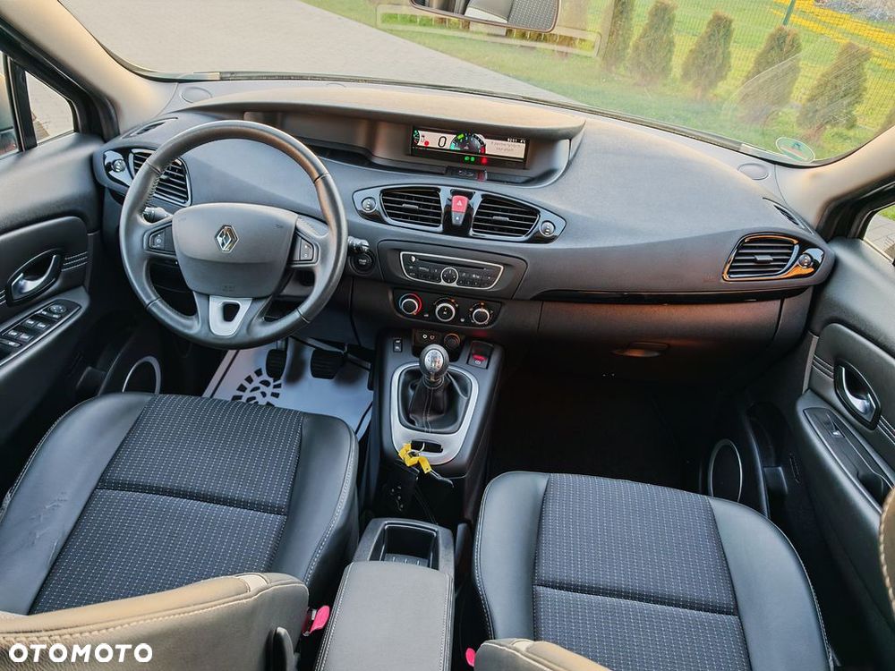 Renault Scenic 1.6 16V Authentique Euro5 - 23