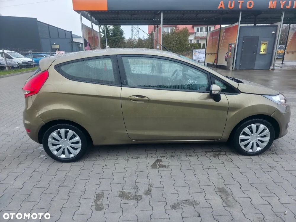 Ford Fiesta 1.25 Champions Edition - 5
