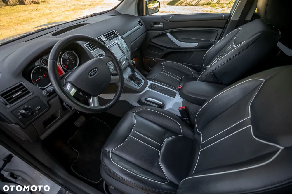 Ford Kuga 2.0 TDCi 4x4 Individual - 16