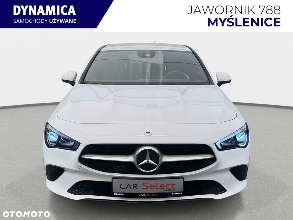 Mercedes-Benz CLA - 4