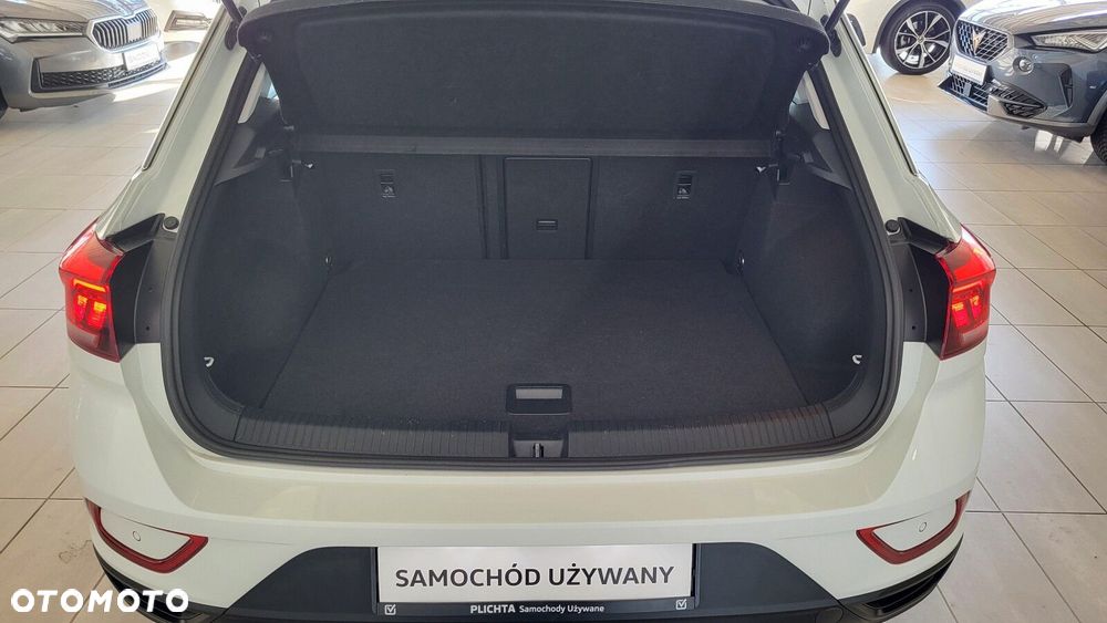 Volkswagen T-Roc - 13
