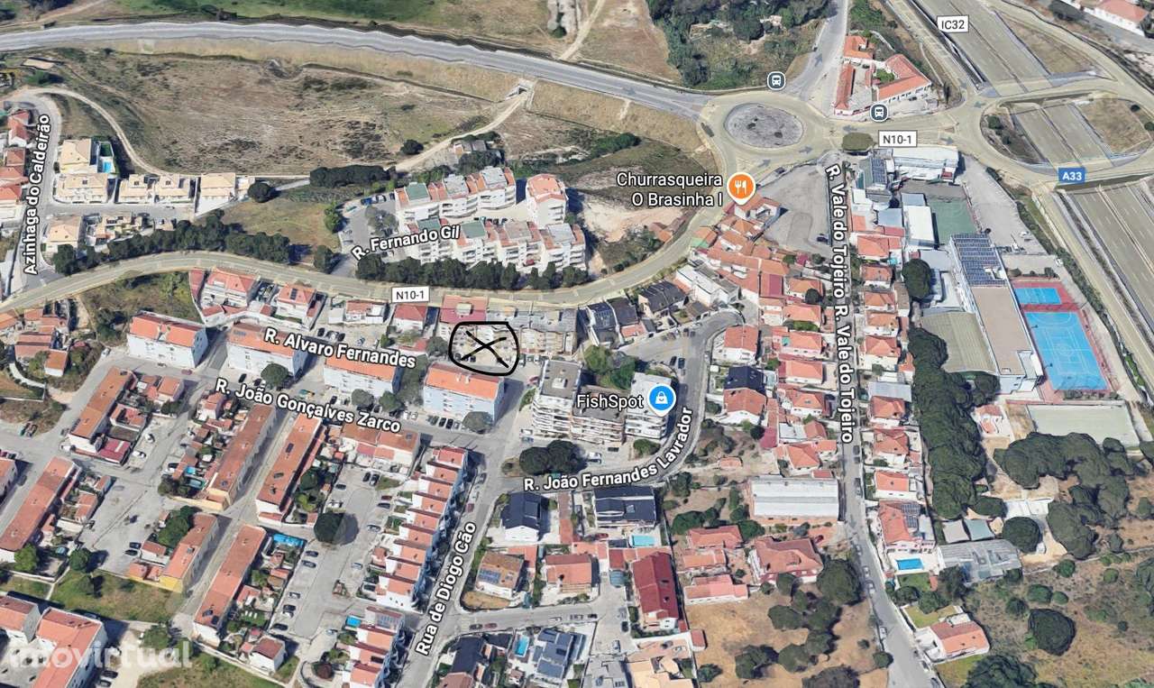 Garagem para 3 carros com Wc Vila Nova da Caparica - Grande imagem: 2/2