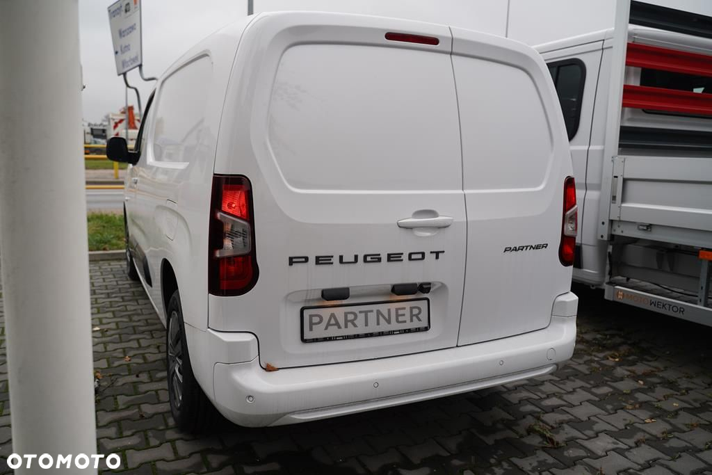 Peugeot Partner Van - 6