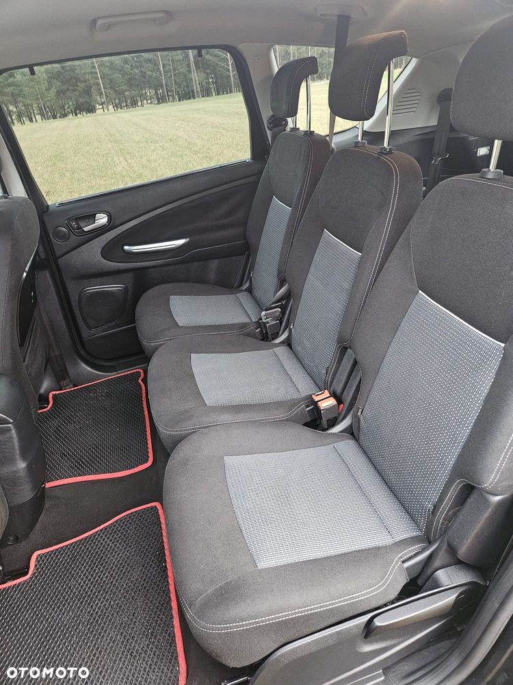 Ford S-Max 2.0 TDCi DPF Trend - 13